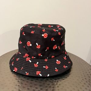 Mushroom bucket hat